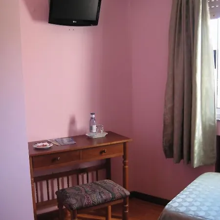 Guest house Hostal Magallanes 2*